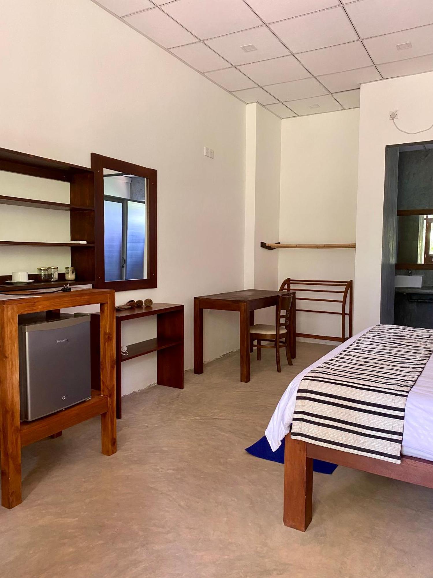 Hotel The Dale Mirissa Zewnętrze zdjęcie